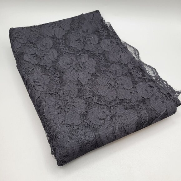 Black Floral Lace Fabric For Sewing and Crafting Halloween 88 x 60 - Picture 3 of 3